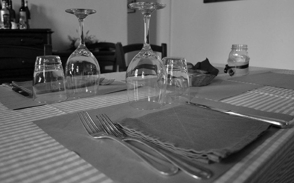 Agriturismo Fiamberta Bed and Breakfast Certosa di Pavia Exterior foto