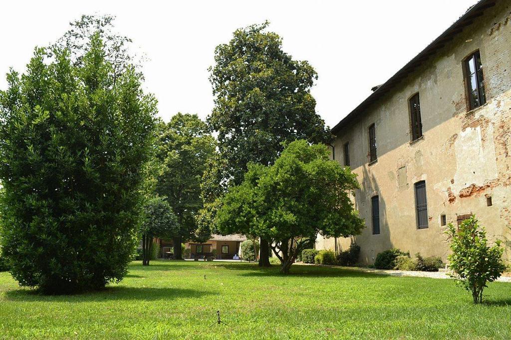 Agriturismo Fiamberta Bed and Breakfast Certosa di Pavia Exterior foto