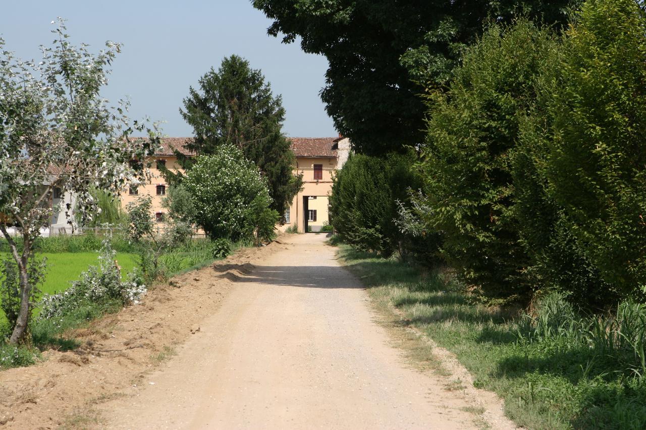Agriturismo Fiamberta Bed and Breakfast Certosa di Pavia Exterior foto